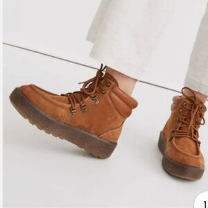 Madewell Tan Suede Ankle Boots